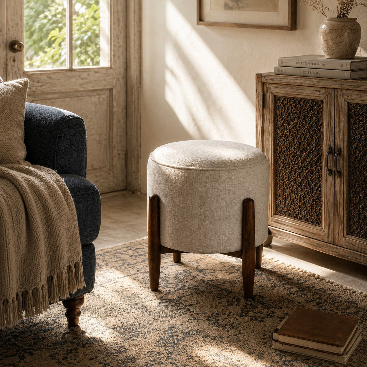 Pouffe and ottomans